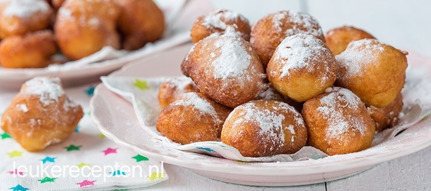 mini-oliebollen-met-ananas