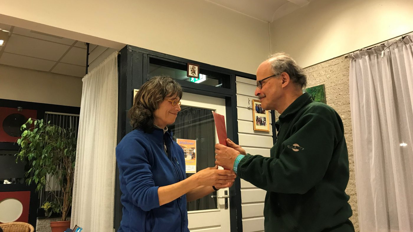 Knooppunt 2019-03 Hans H. draagt op 28 maart 2019 het voorzitterschap over aan Elly W.