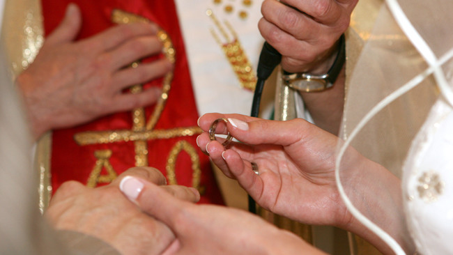Catholic-wedding-650px