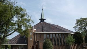 Foto-Pauluskerk-door-Pijk-Kuipéri-2011-300x225
