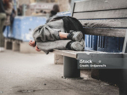 Daklozen istockphoto credit Srdjanns74