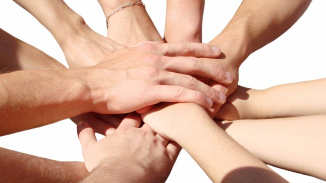 hands