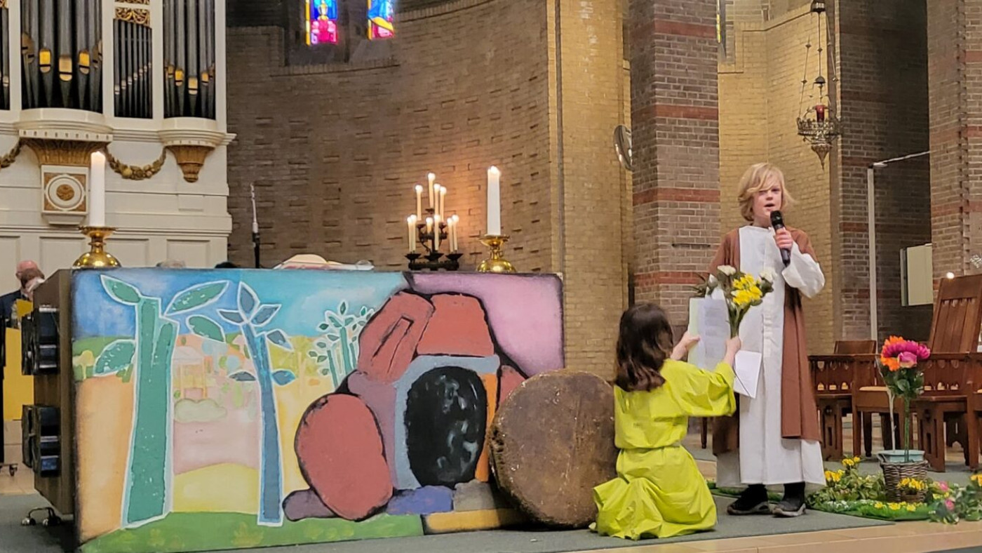 Paasspel Aloysiuskerk foto