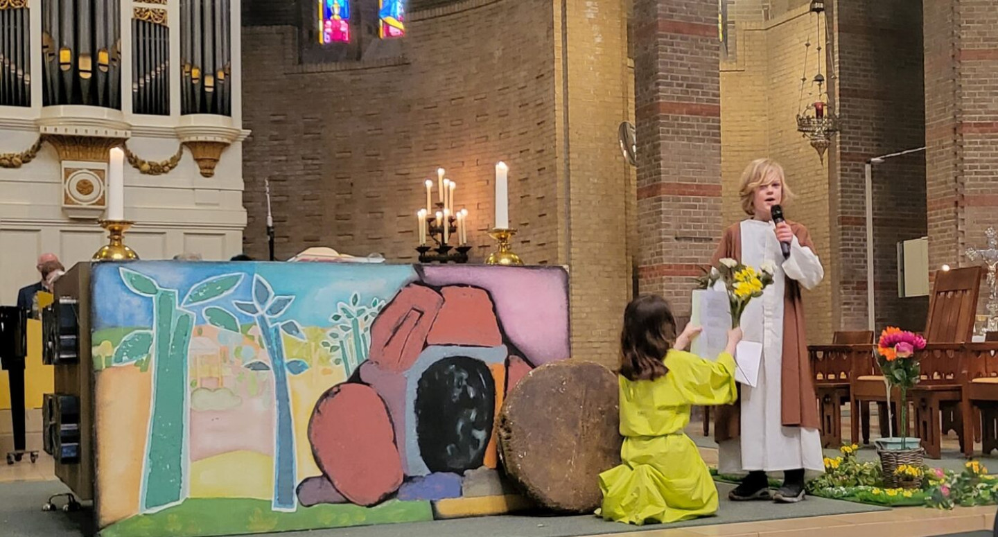 Paasspel Aloysiuskerk foto