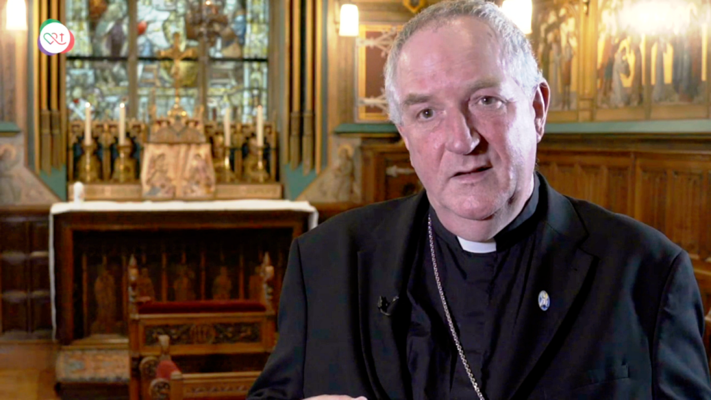 Mgr Hoogenboom Pinksteren