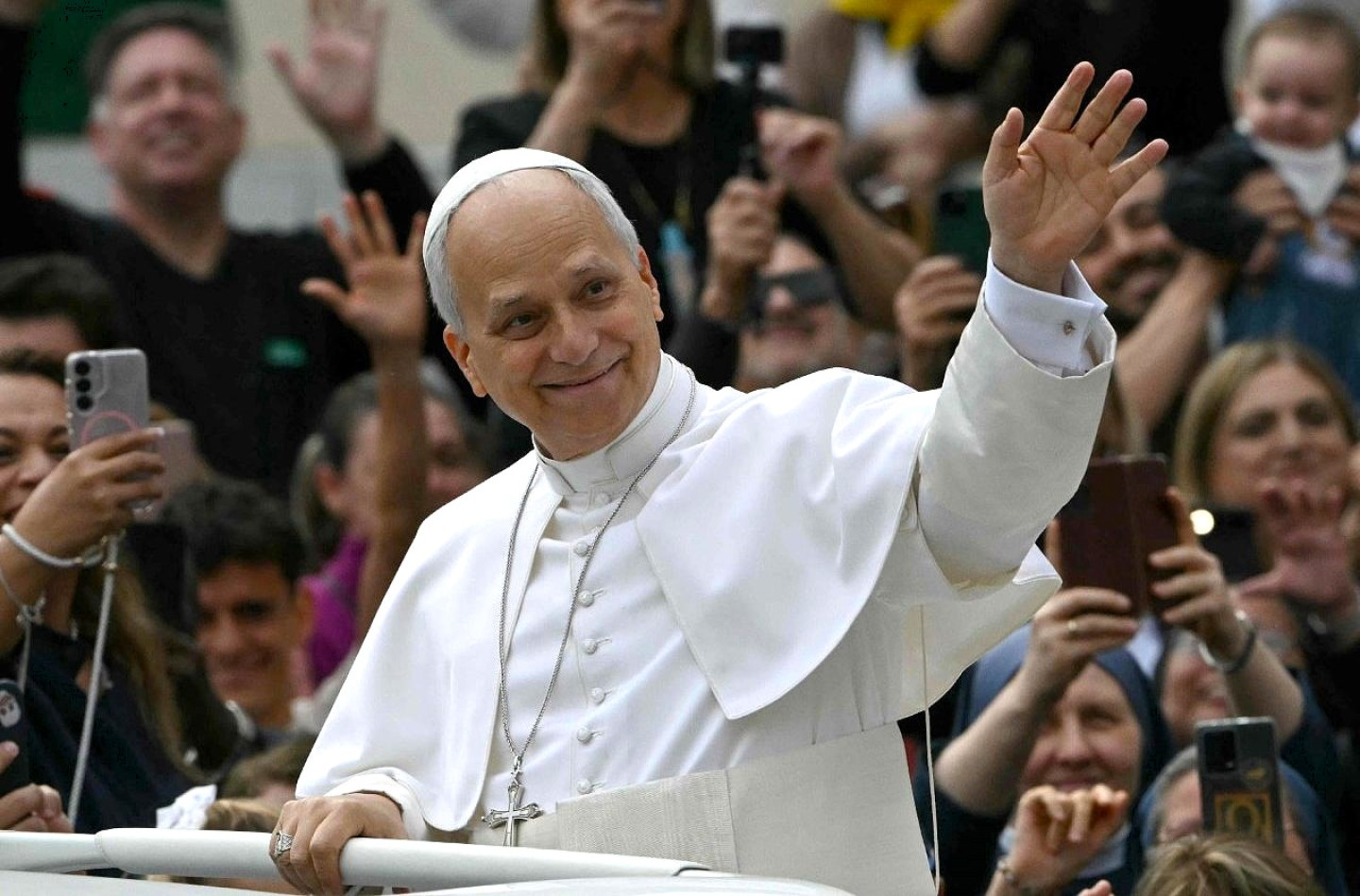 paus Leo XIV via vatican media mei 2026