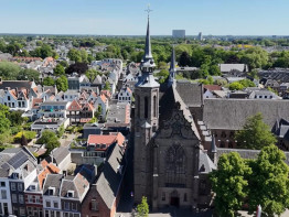 Kerkklokken St. Catharinakathedraal 2 Niels van der Giessen